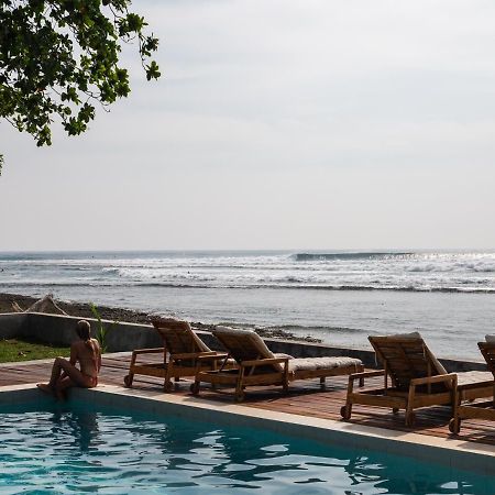 The Ujung Bocur Bungalows Krui Экстерьер фото